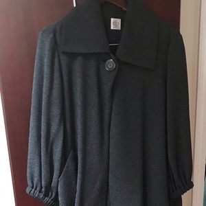 Lightweight wool pant suit